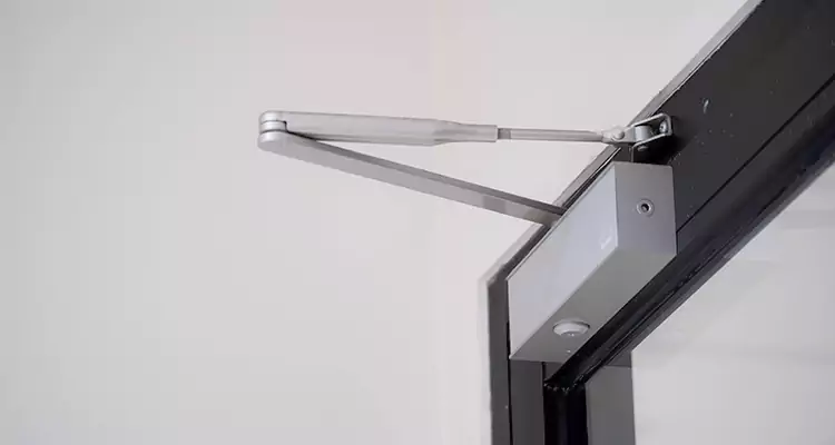 Screen Door Closer Installation in Seminole, FL