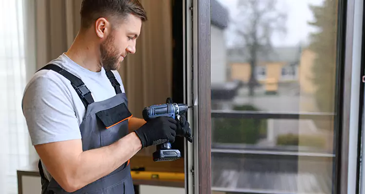 Sliding Screen Door Handle Repair in Seminole, FL