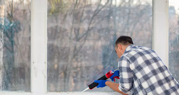 Repair Sliding Closet Doors Not Moving in Seminole, FL