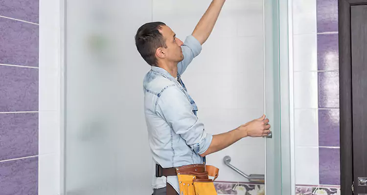 Glass Sliding Door Repair Near You in ⁣ Seminole, FL